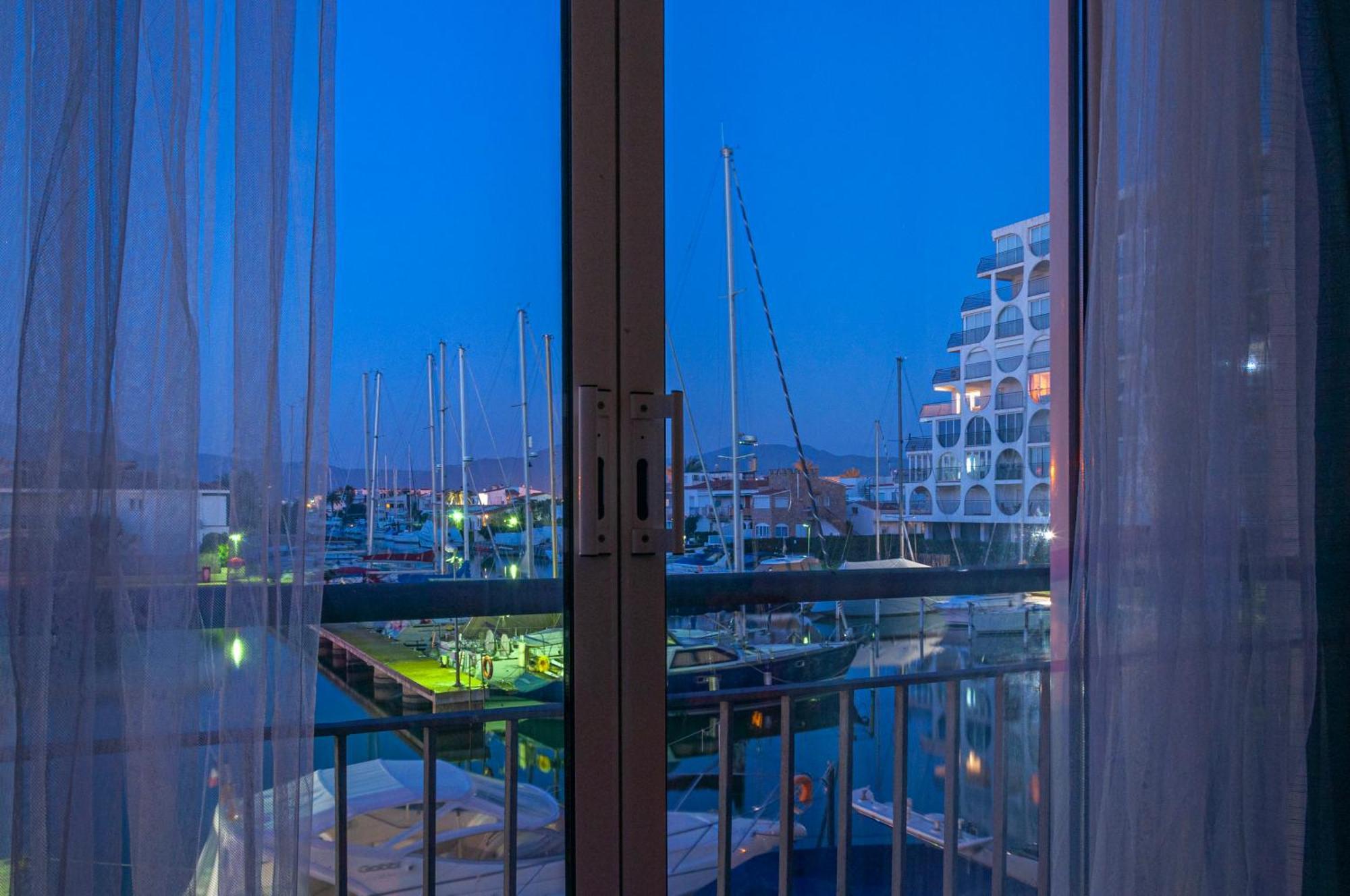 Estudio En 1ª Linea Con Vistas Al Puerto Deportivo By Insidehome Empuriabrava Dış mekan fotoğraf