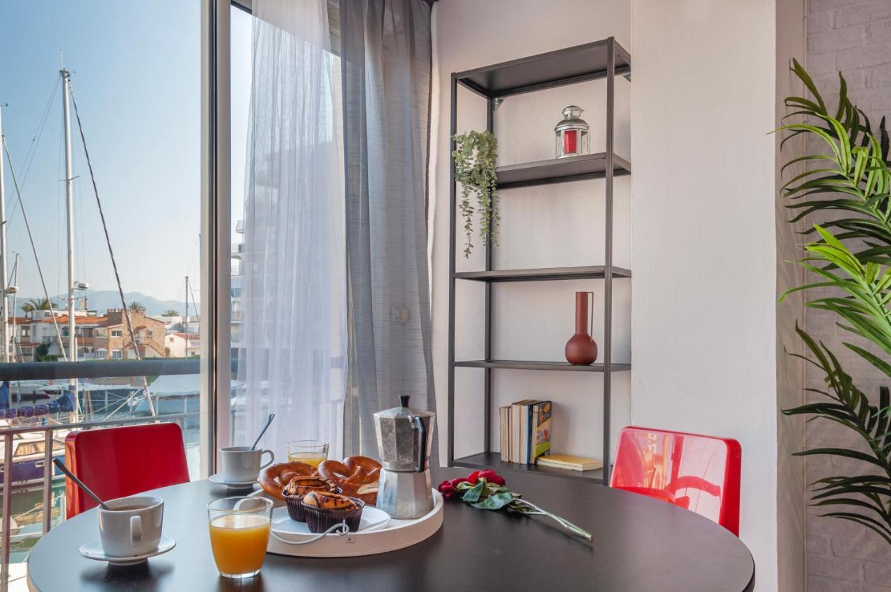 Estudio En 1ª Linea Con Vistas Al Puerto Deportivo By Insidehome Empuriabrava Dış mekan fotoğraf
